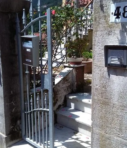 Ca'di Gilbi E Pasqui Λα Σπέτσια